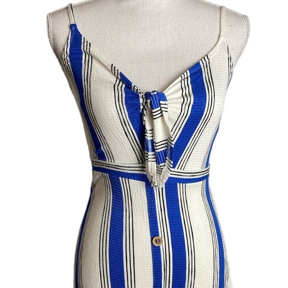 Love Tree Blue and Off White Striped Dress NWT - Picture 2 of 7